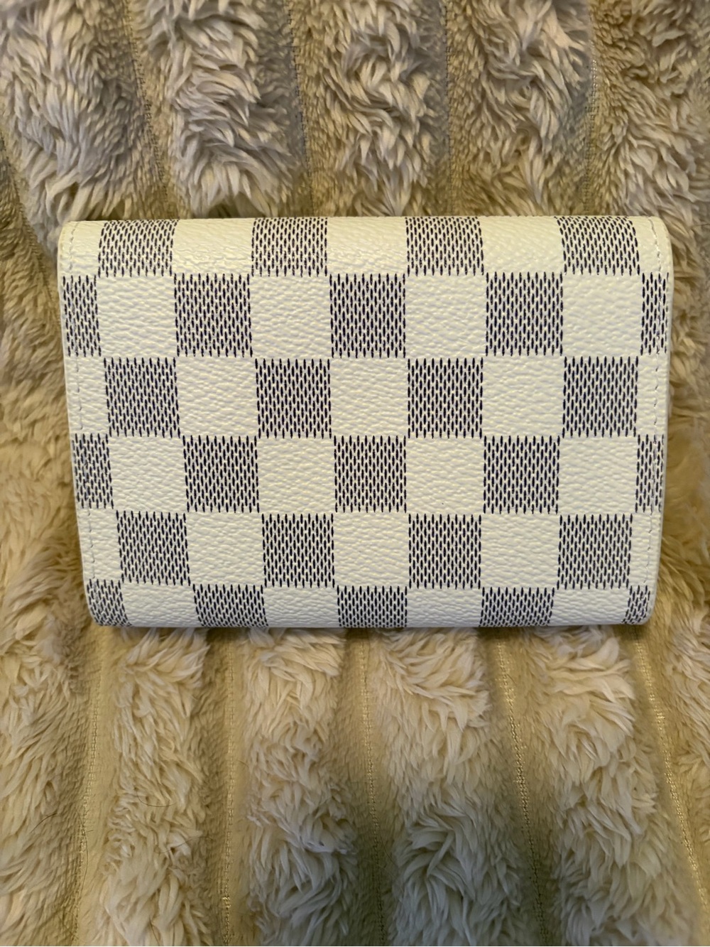 Checkered Wallet - Picture 2 of 4
